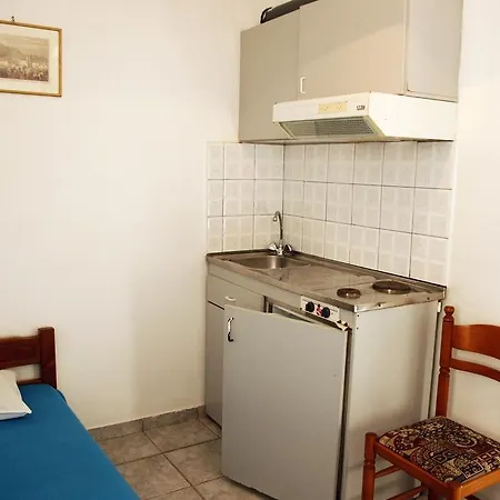 Kalliopi Aparthotel 2*